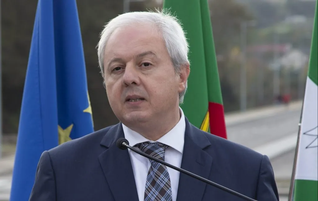 Inaugurada a primeira fase do acesso de Vila Meã à A4 e A11