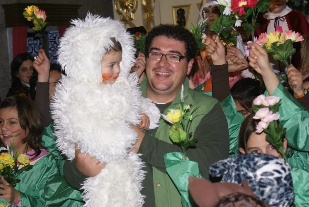 TEATRO ATRAI COMUNIDADES PAROQUIAIS EM FELGUEIRAS