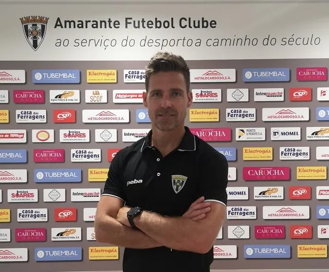 Jorge Pinto, o treinador que se segue no AFC