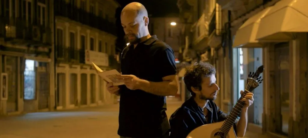 “Fora do Lugar” do Urze Teatro no Auditório de Cinfães