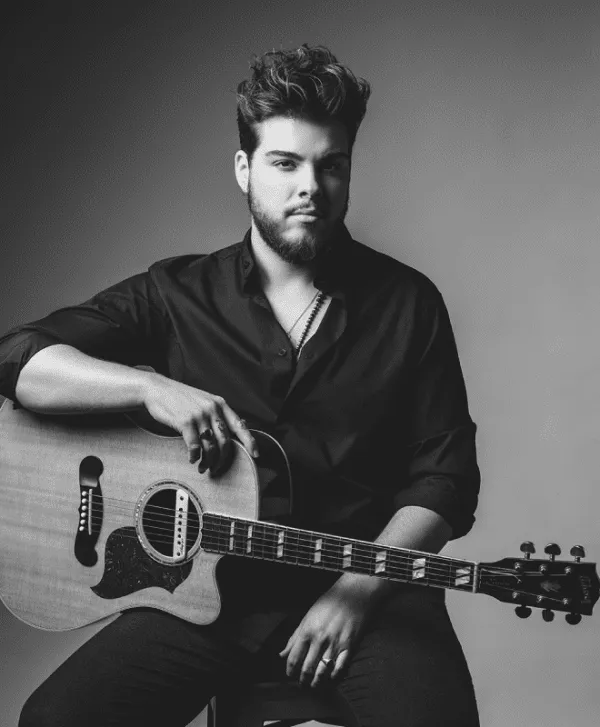 Noble, cantor de Amarante lança música solidária para ajudar crianças