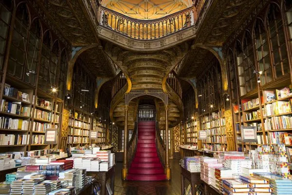 Livraria Lello celebra 116 anos e festa começou no Dubai
