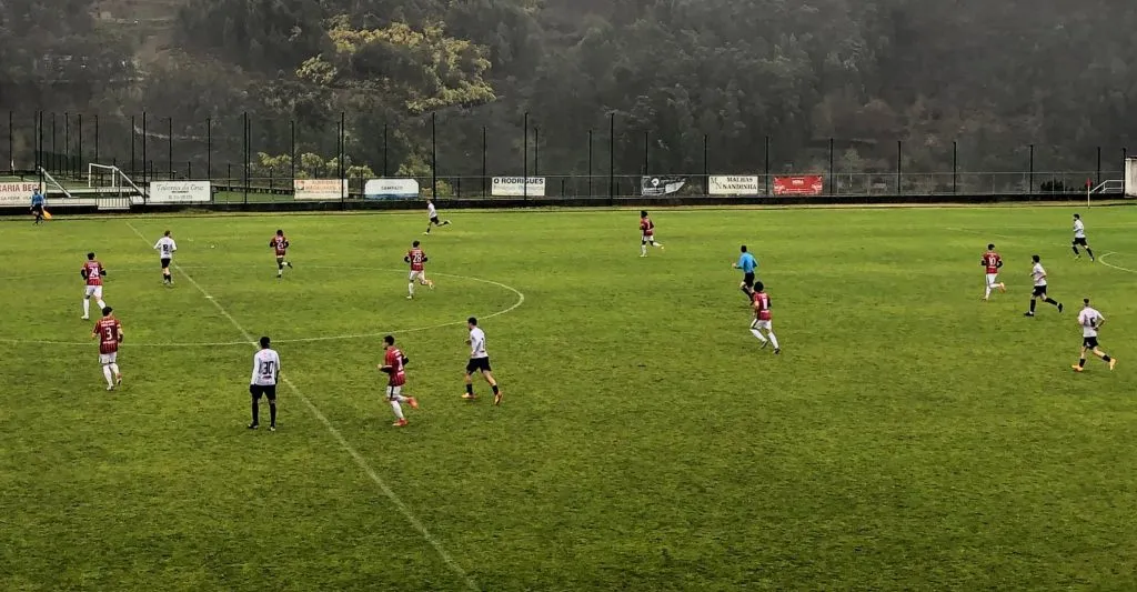 Vila Meã vence Vila Real, por 4-2