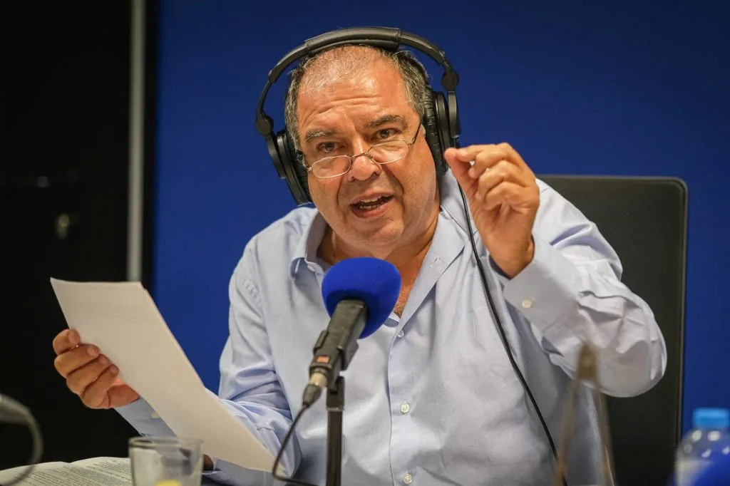 Radialista Fernando Alves com mérito cívico em Baião 