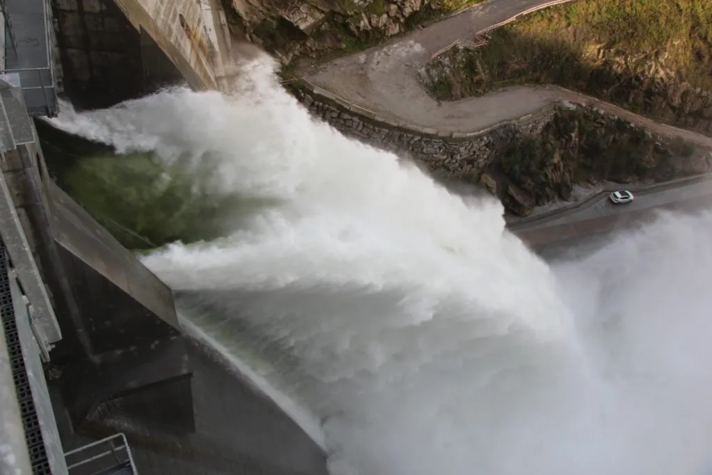 Maior barragem do país inaugurada hoje no rio Tâmega