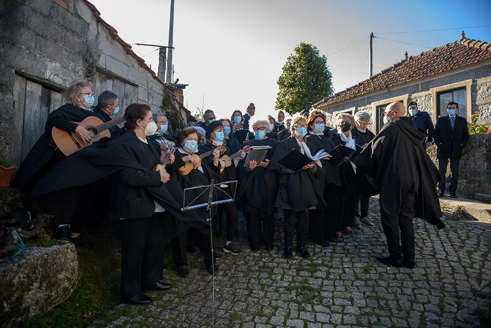 Universidade Sénior de Amarante canta as Janeiras aos idosos isolados do concelho