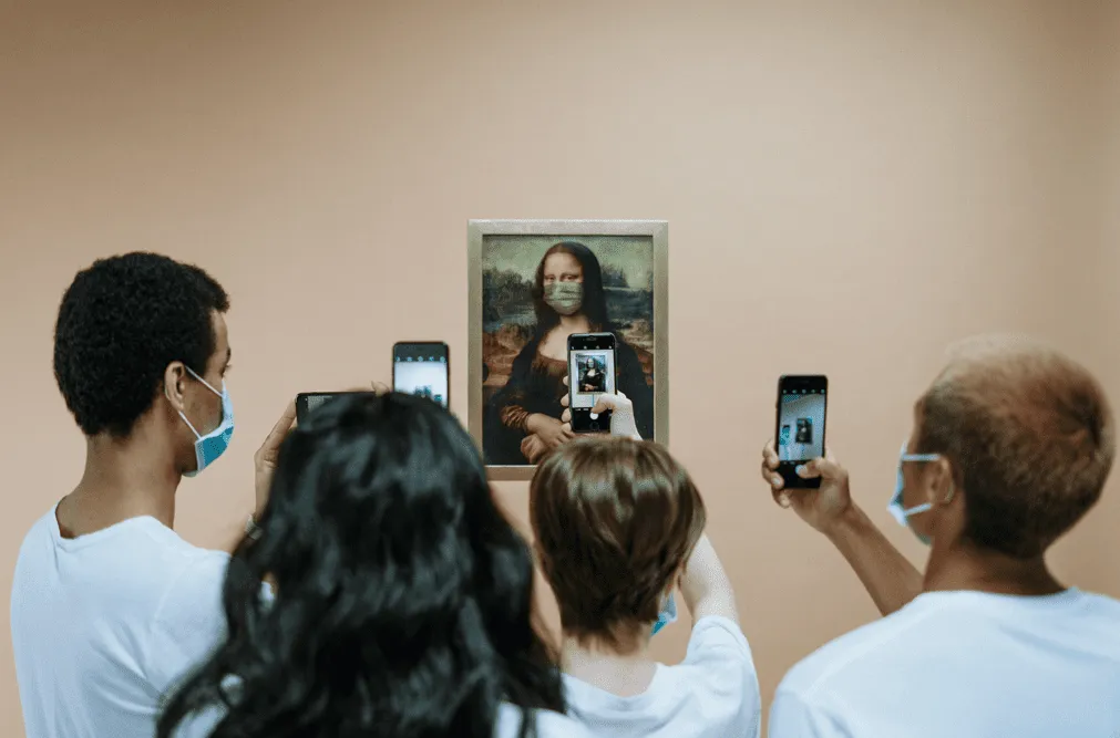 Estudo revela que adolescentes querem tecnologia interativa nos museus