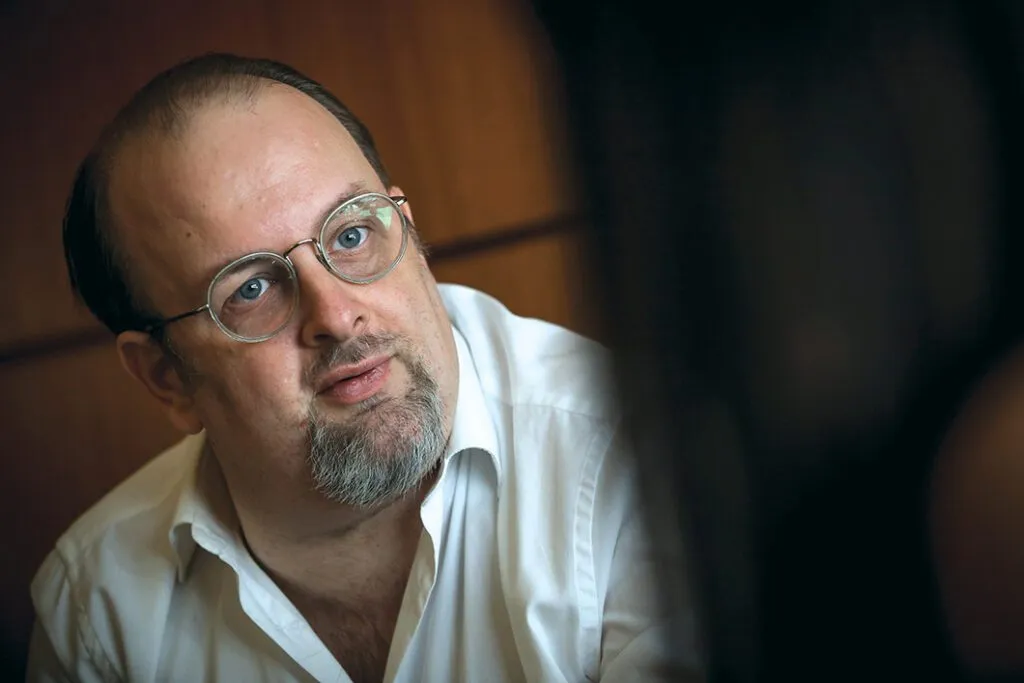Pedro Mexia no último “Brinde a Agustina” nos jardins CCDR-NORTE