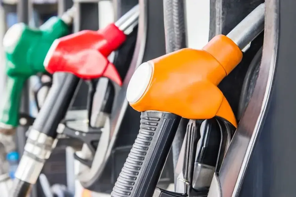 Gasóleo aumenta 5,5 cêntimos e gasolina fica igual