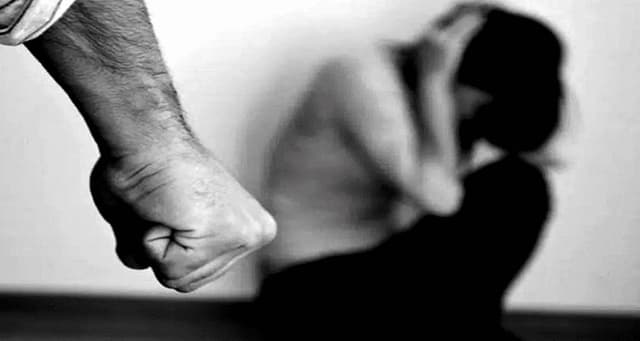 Homem de 51 anos fica em prisão preventiva por violência doméstica em Amarante
