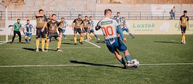 Lomba vence o GRD Rans por 2-1