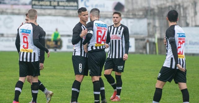 Amarante vence Vila Meã por 2-0 com bis de Guima