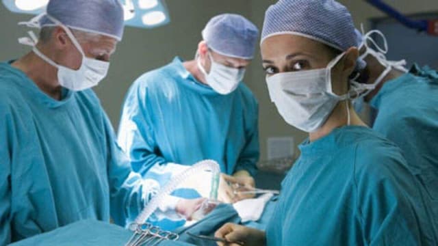 Médicos realizam Flashmob “em defesa da dignidade da carreira e do futuro do SNS”