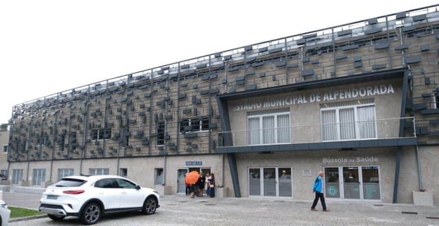 Câmara investe 1,3 M€ no estádio de Alpendorada