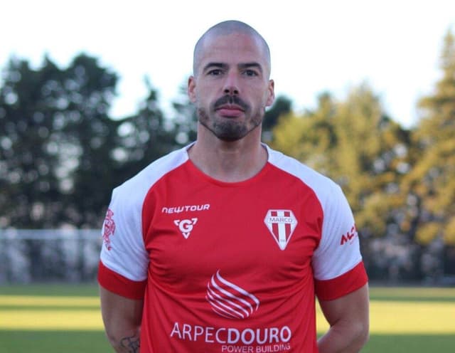 Mika, Ex-Amarante estreou-se como reforço do FC marco na 1927 CUP