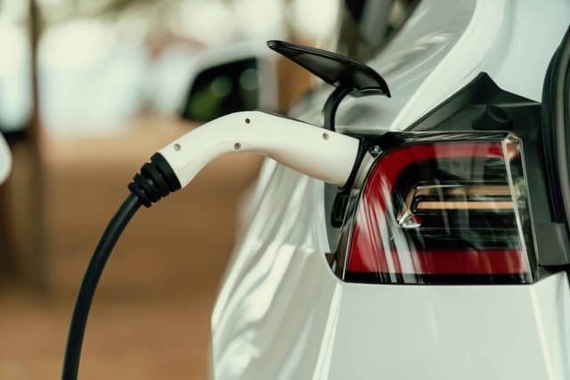 Programa de Apoio à Aquisição de Automóveis Elétricos Esgota Vagas em Poucas Horas