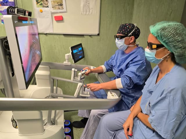 Hospital de Penafiel fez, com sucesso, primeira cirurgia robótica