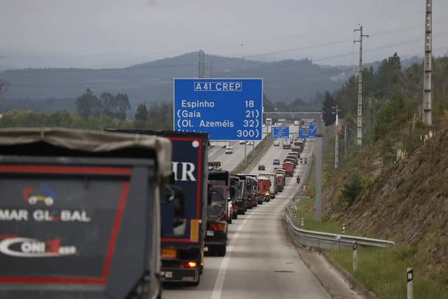 Governo admite desconto no gasóleo para máquinas de terraplanagem