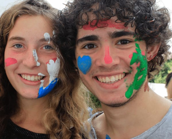 Programa de Voluntariado Jovem com 168 jovens universitários