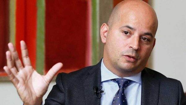 Ministro das Finanças promete aumento do salário mínimo na função pública, mas em duodécimos