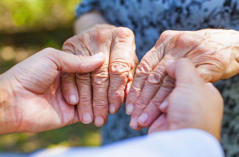 Investigadores estudam novo fármaco para o tratamento do Parkinson