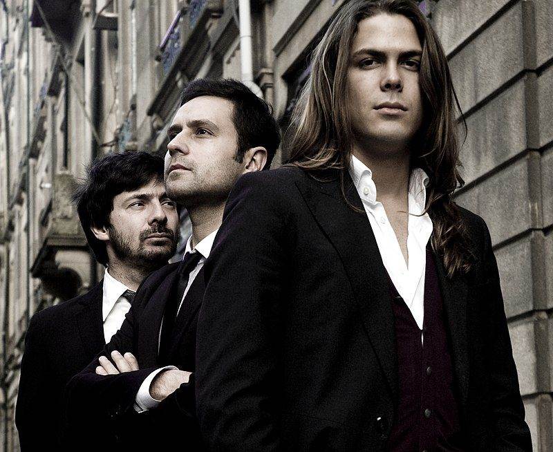 FINGERTIPS | Vídeo Oficial “HEAVEN IN MY HELL